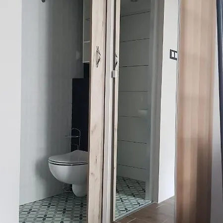 Appartement Studiospanie Art Ii *